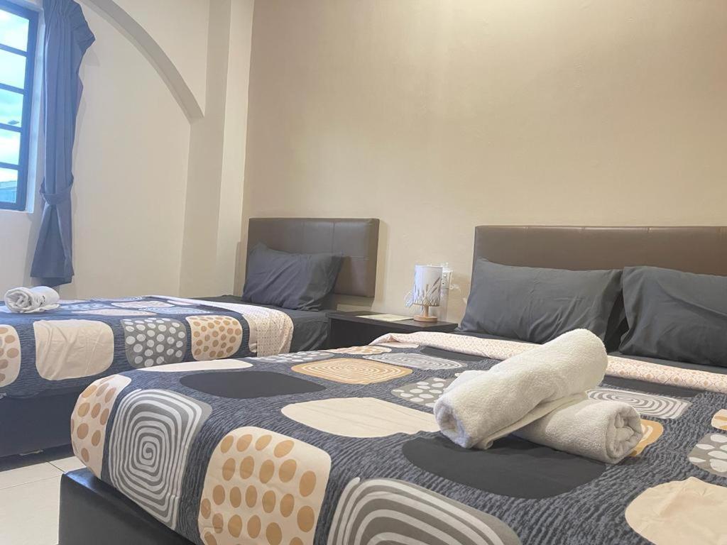 Ze Xiang Hotel - Desa Jaya Ikea Self Check In Джохор Бахру Екстериор снимка